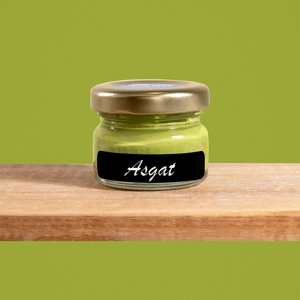 Asgat is a lively chartreuse green, reminiscent of sun-drenched landscapes.