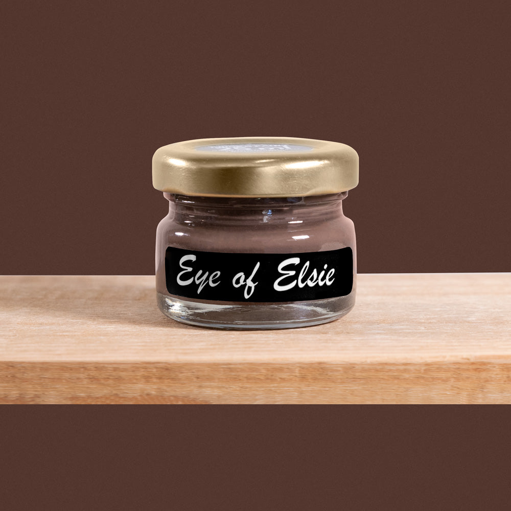 Eye of Elsie is a deep, mysterious shade of brown reminiscent of rich brown.