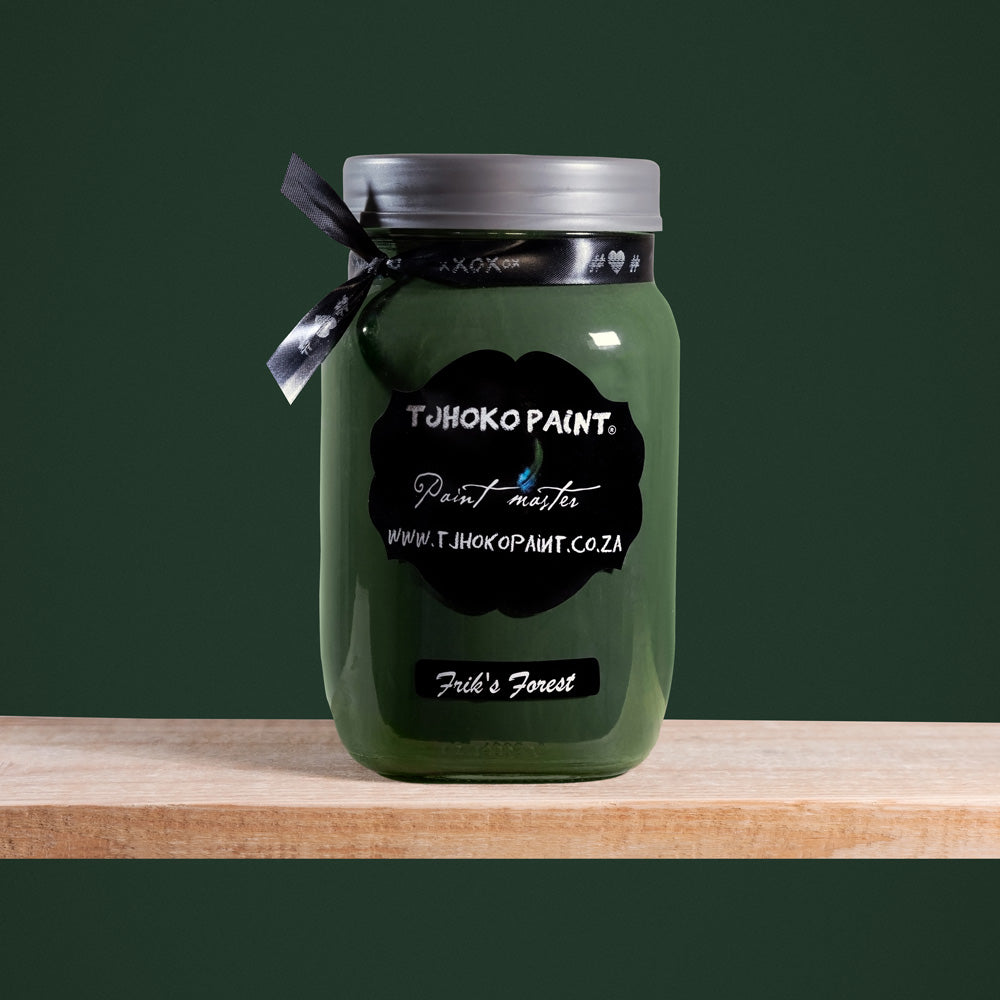 Friks Forest is a deep, mysterious shade of green reminiscent of dense woodland foliage.