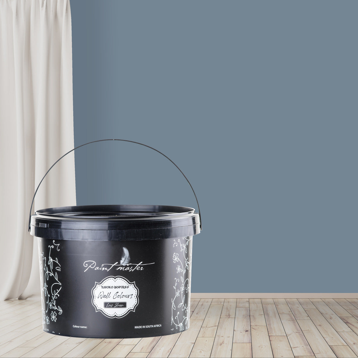 Godfrey's Glimpse Wall Paint - A Moody Blue-Grey