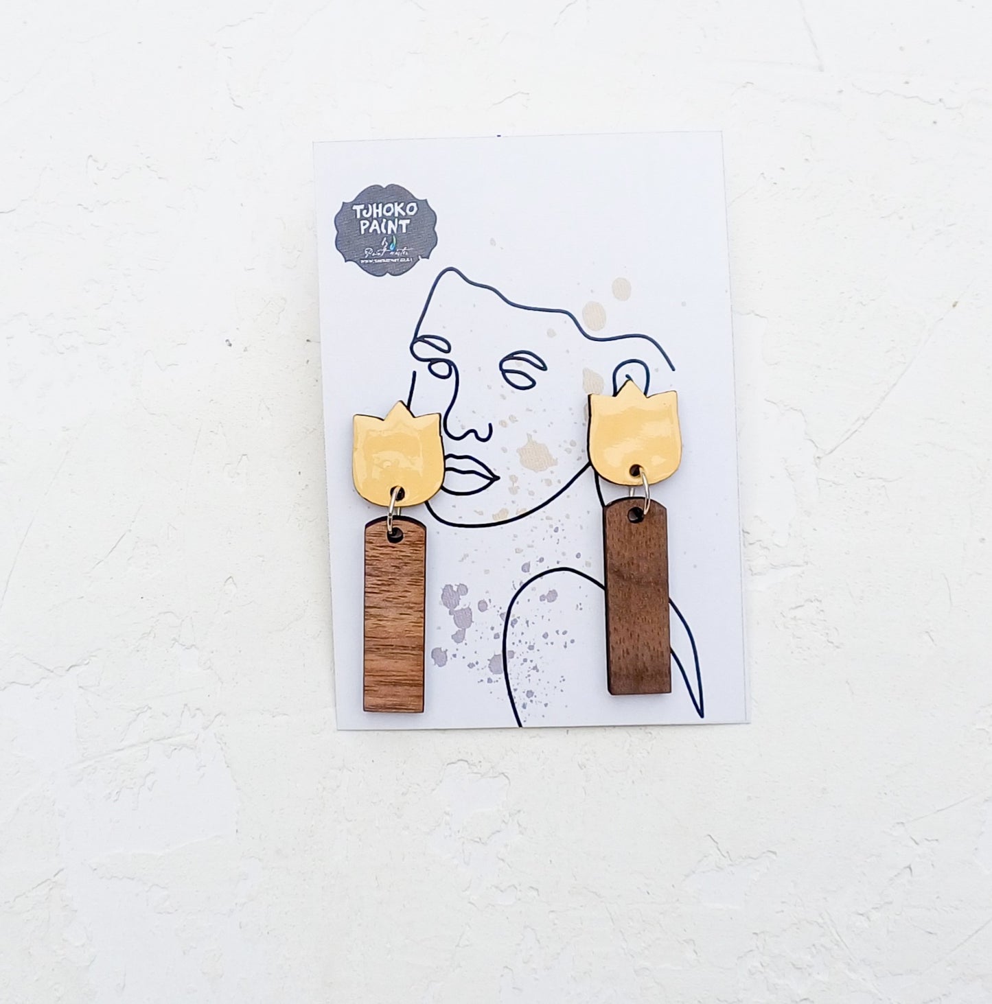 Not Too Shabby Tulip Earrings
