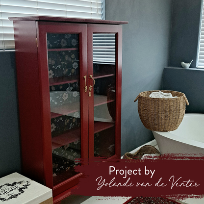 Bathroom cabinet refurbished using Elegant Elandra