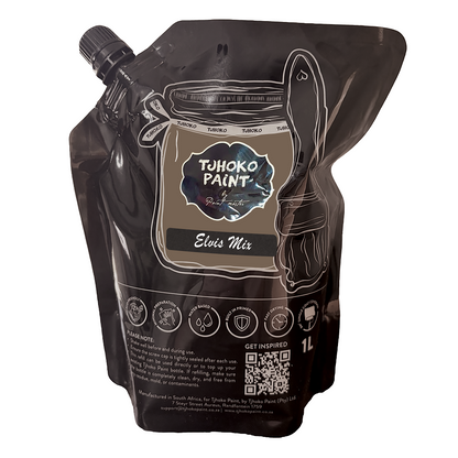 Elvis Mix is a rich, earthy brown with warm undertones, reminiscent of freshly ground coffee and aged timber.